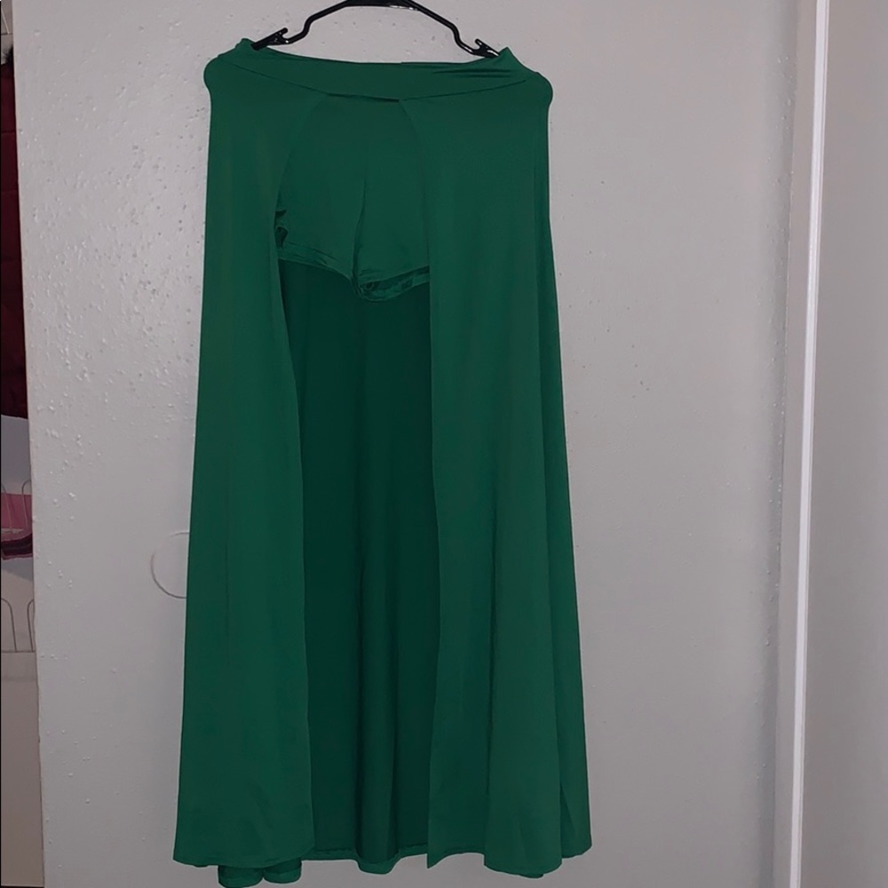 Long skirt, opening in front,with shorts underneat